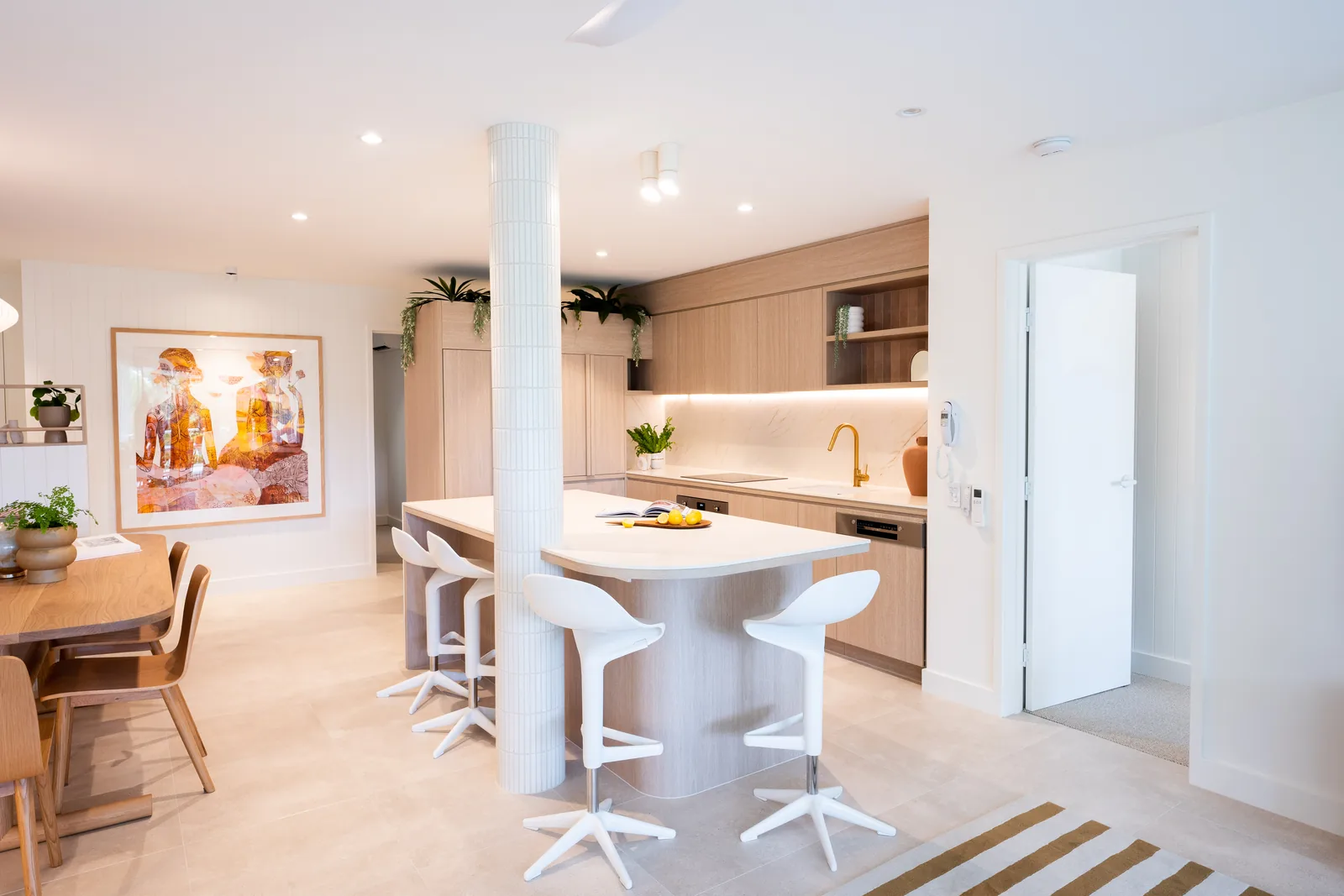 Noosa Crest — Apartment Joinery Fitouts