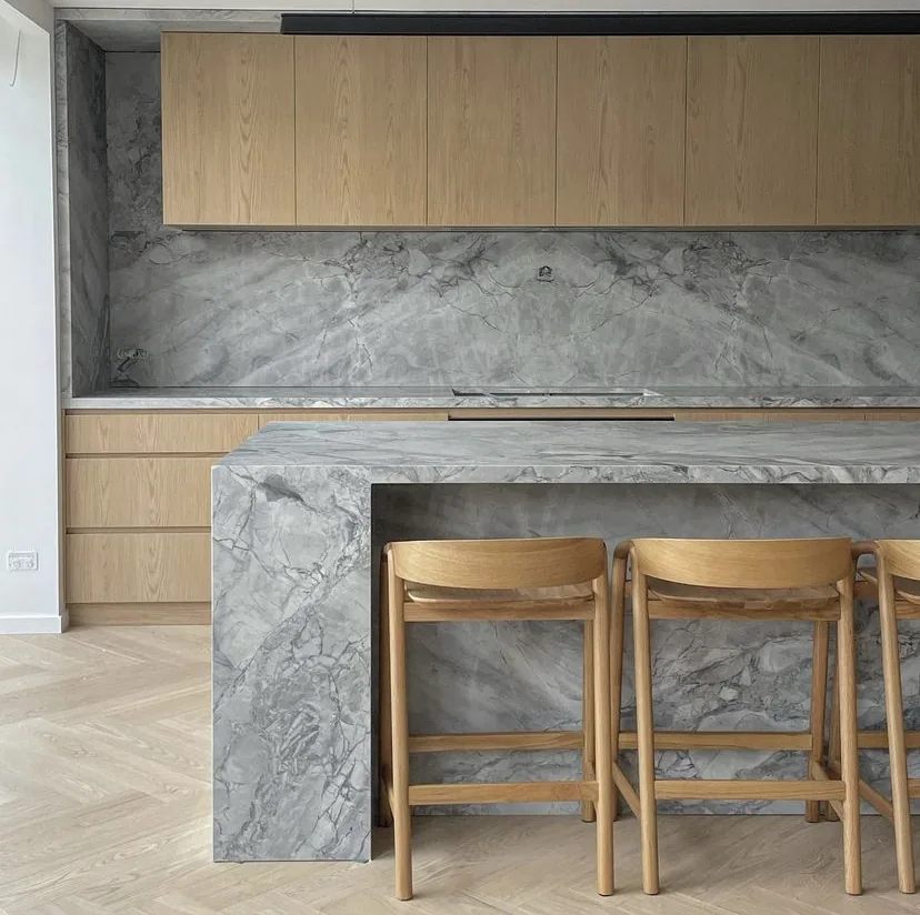 Surf Street — Kitchen, Bedrooms & Stair Storage